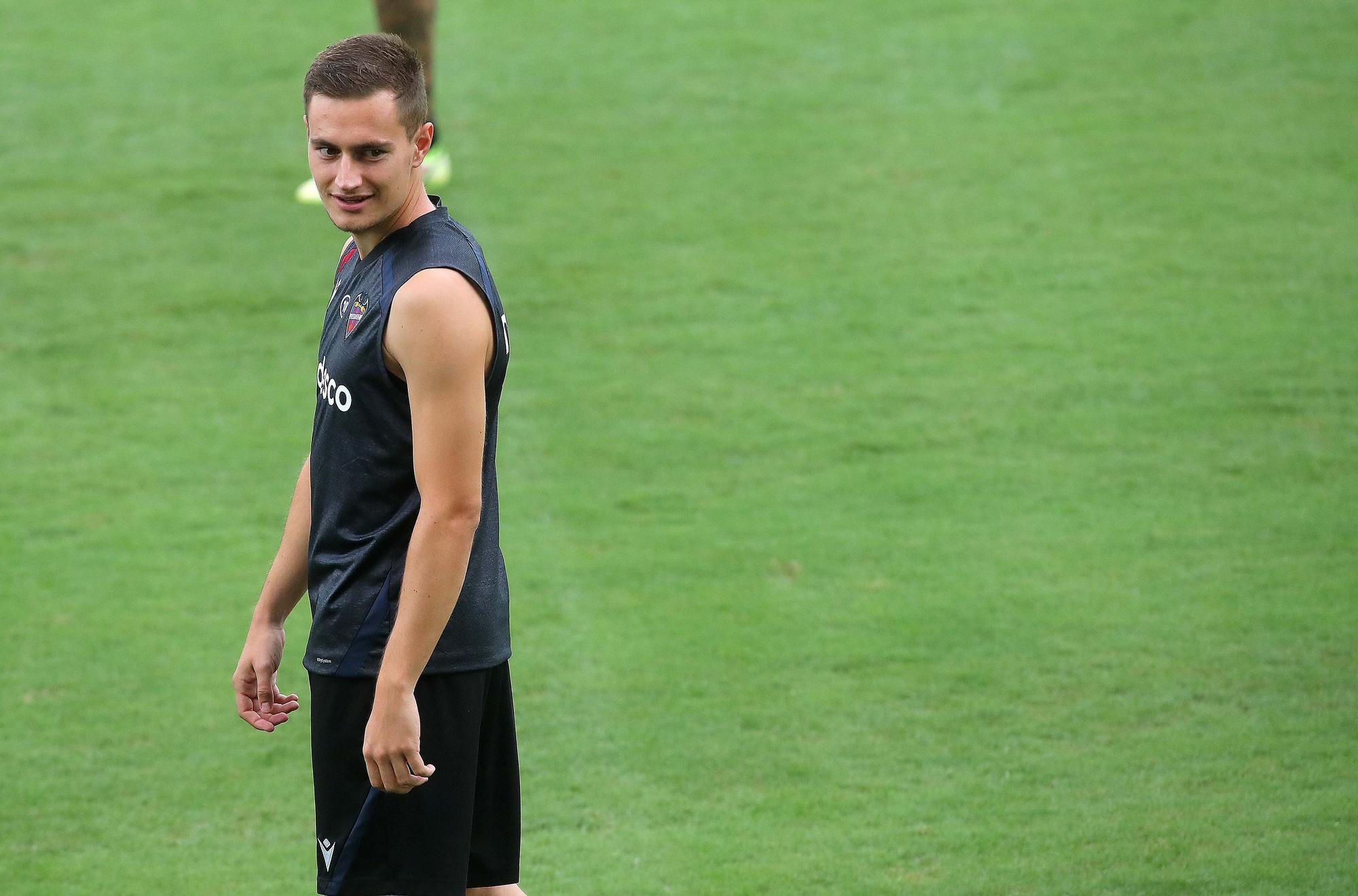 Entrenamiento del Levante previo al partido del Celta