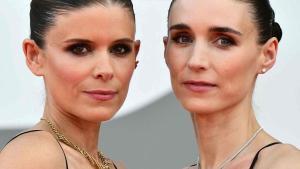 Kate Mara y Rooney Mara en Venecia. 