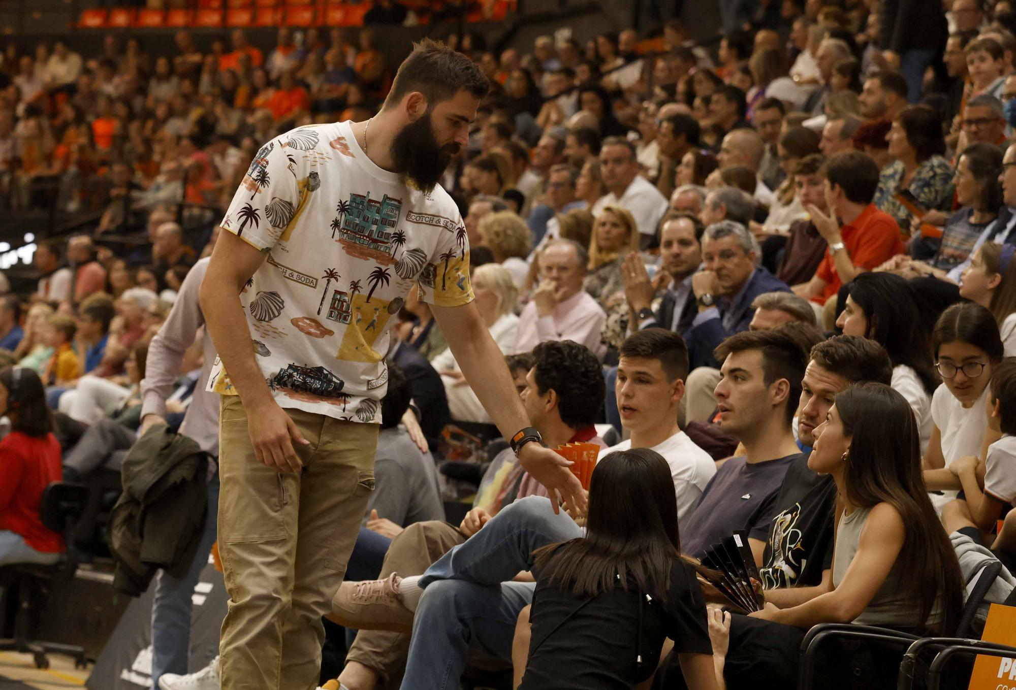 Valencia Basket - Perfumerías Avenida