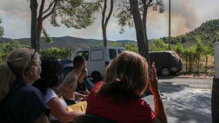 Altura, un pueblo en vilo con su santuario rodeado por el incendio