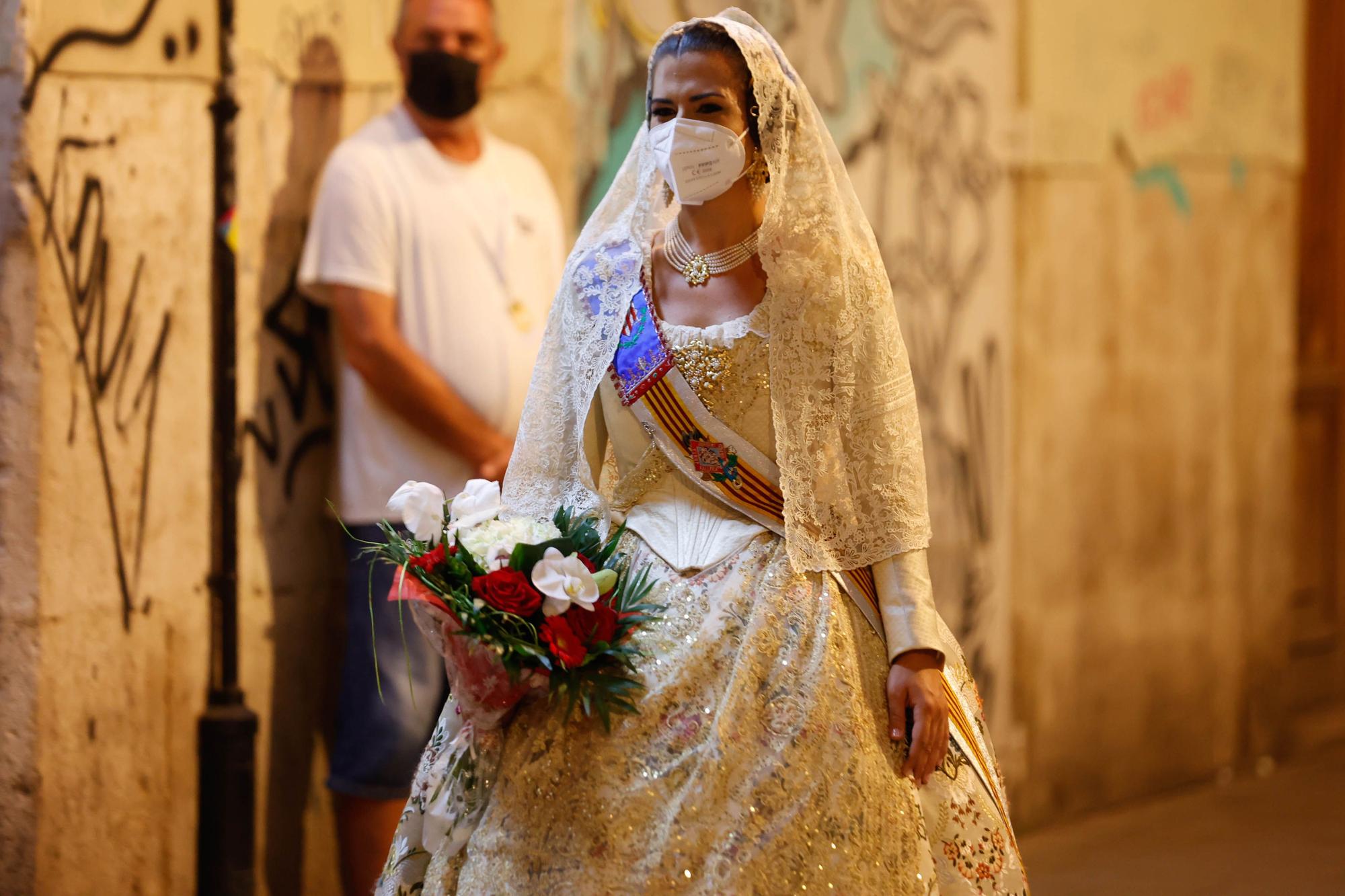 La Fallera Mayor y su Corte de Honor cierran la Ofrenda más atípica