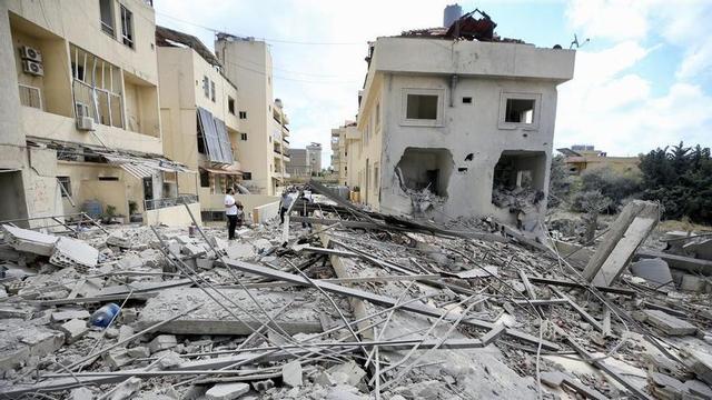 Destrosses en una zona residencial de la localitat d’Ansariyeh, al Líban, bombardejada per drons israelians.