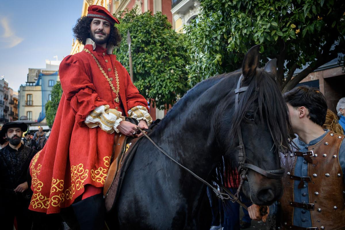 Imagen del desfile por el 500 aniversario de la boda del emperador Carlos V e Isabel de Portugal.