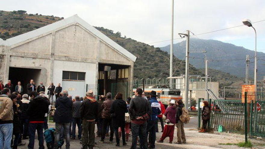 Protesta a Cervera contra la supressió del tren nocturn París-Portbou