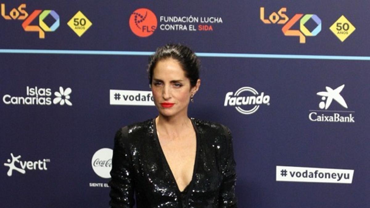 El look de Adriana Carolina Herrera en los Premios 40 Principales