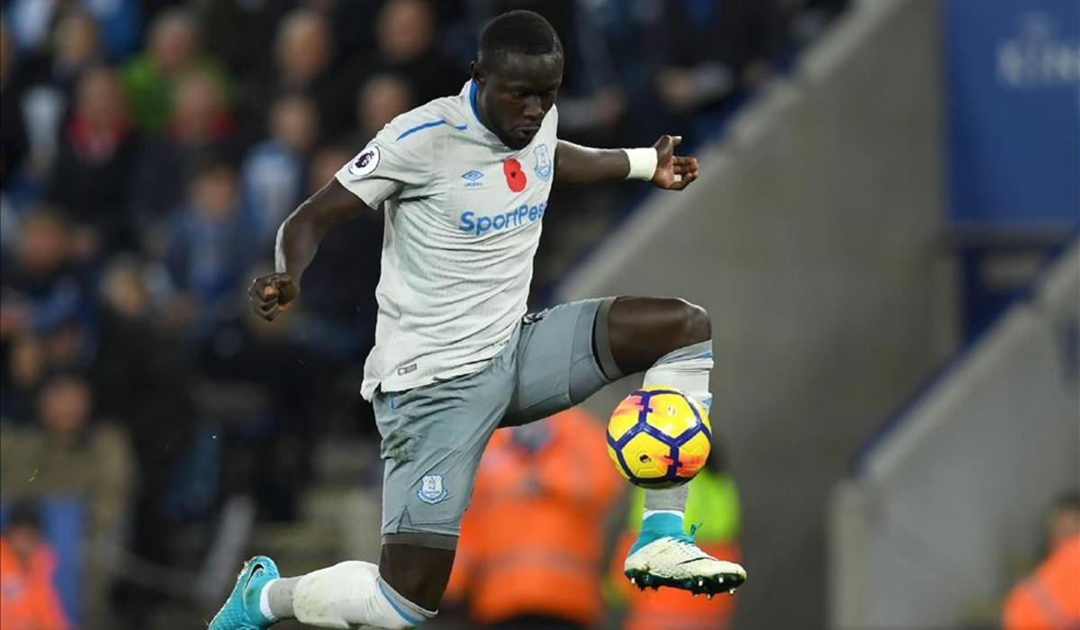 Niasse atacó a Koeman