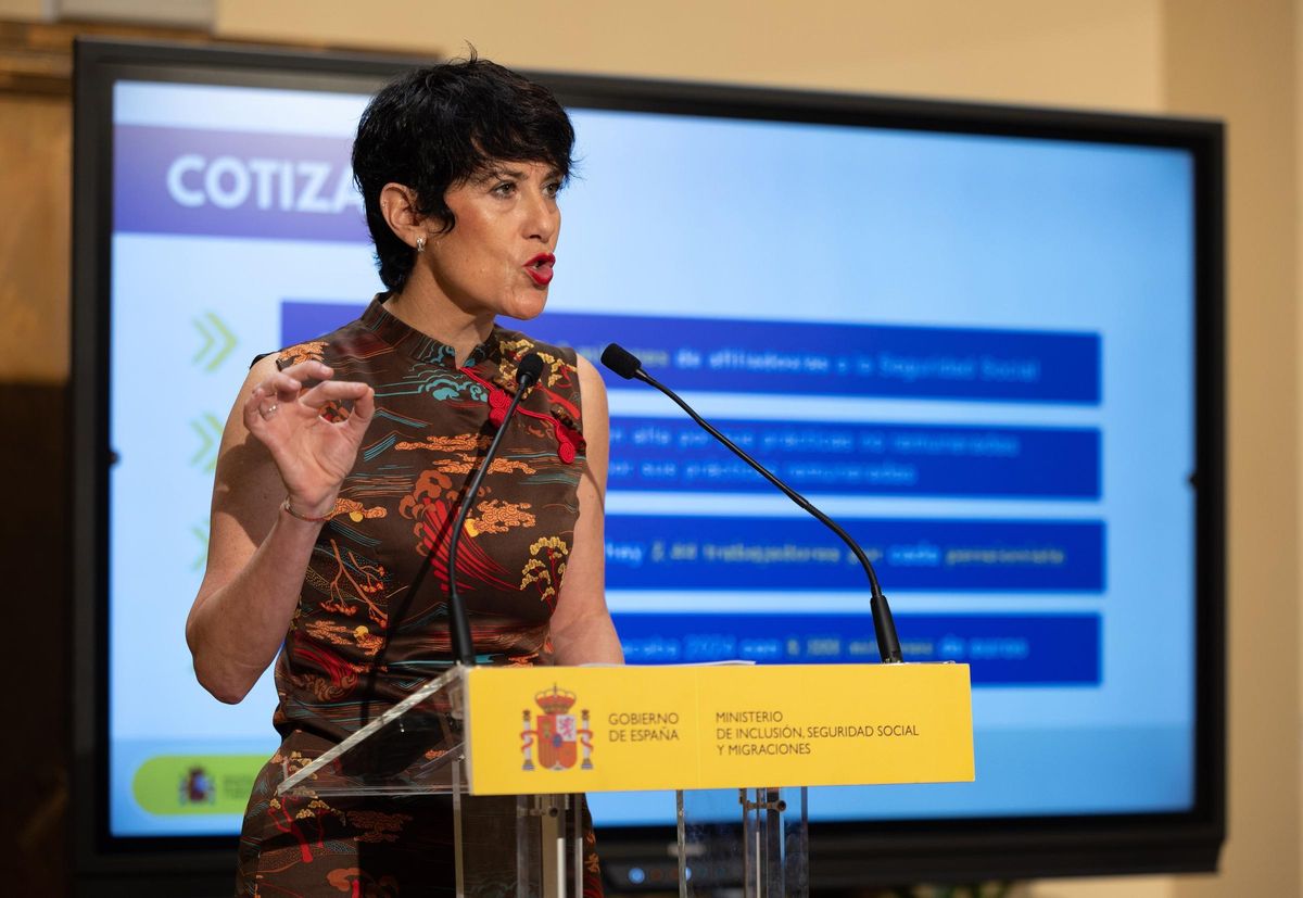 Elma Saiz afirma que la reincorporación laboral progresiva está en la mesa de negociación