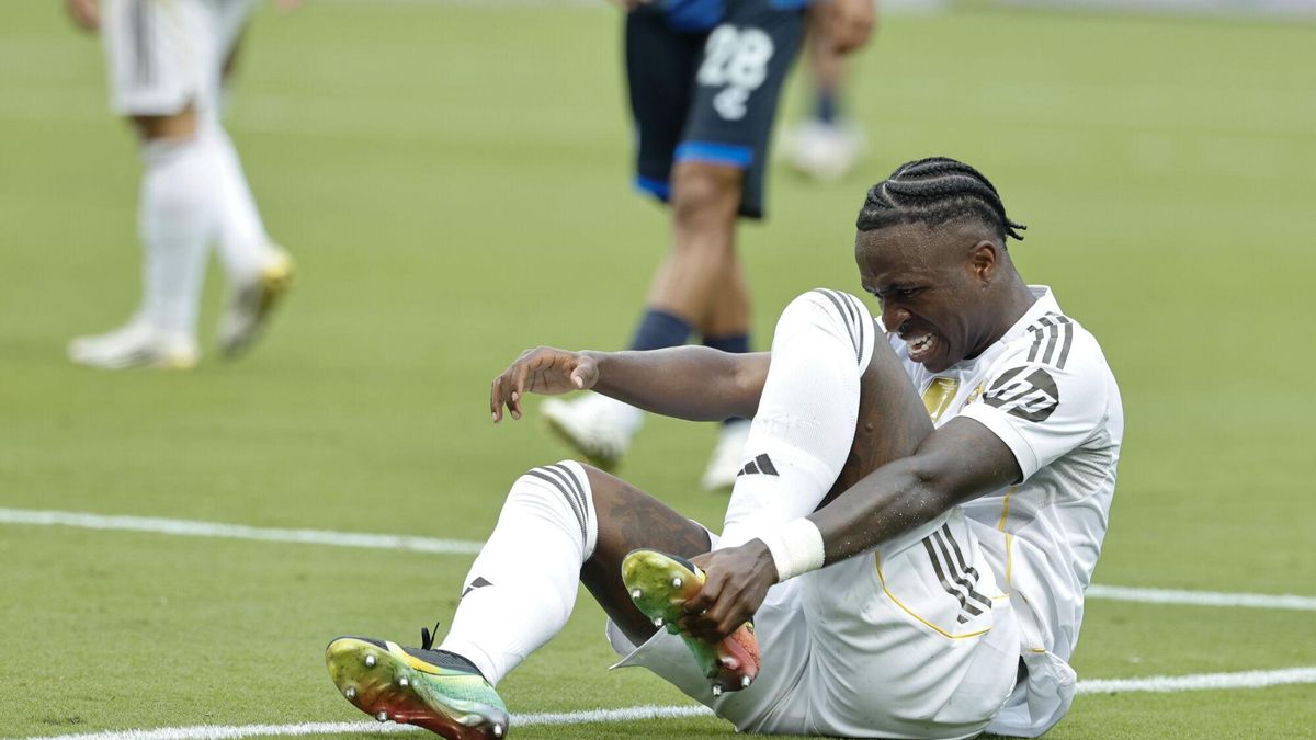 Vinicius, dolorido durante el Mundial de Clubes