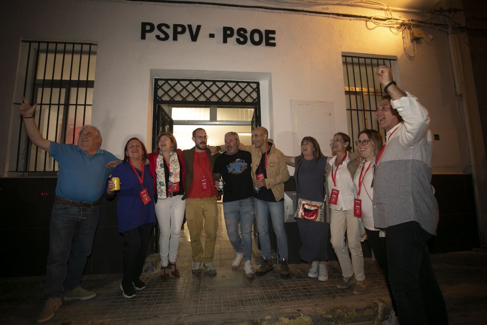 El PSPV-PSOE de Sagunt celebra en su sede una victoria histórica