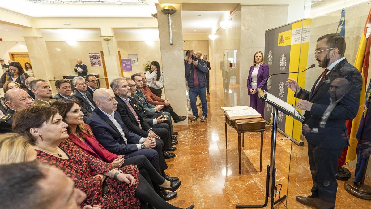El acto de toma de posesión de Juan Antonio Nieves en 2024 se celebró en la Subdelegación del Gobierno de Alicante