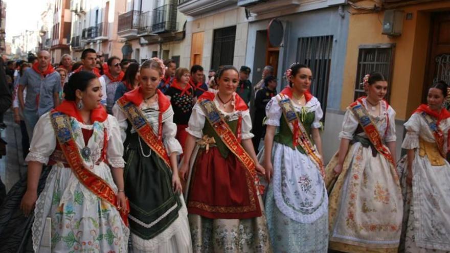 Almassora sale en romería multitudinaria a Santa Quitèria