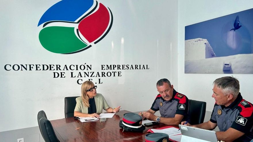 La Confederación Empresarial de Lanzarote y la Policía Canaria se unen contra la economía sumergida
