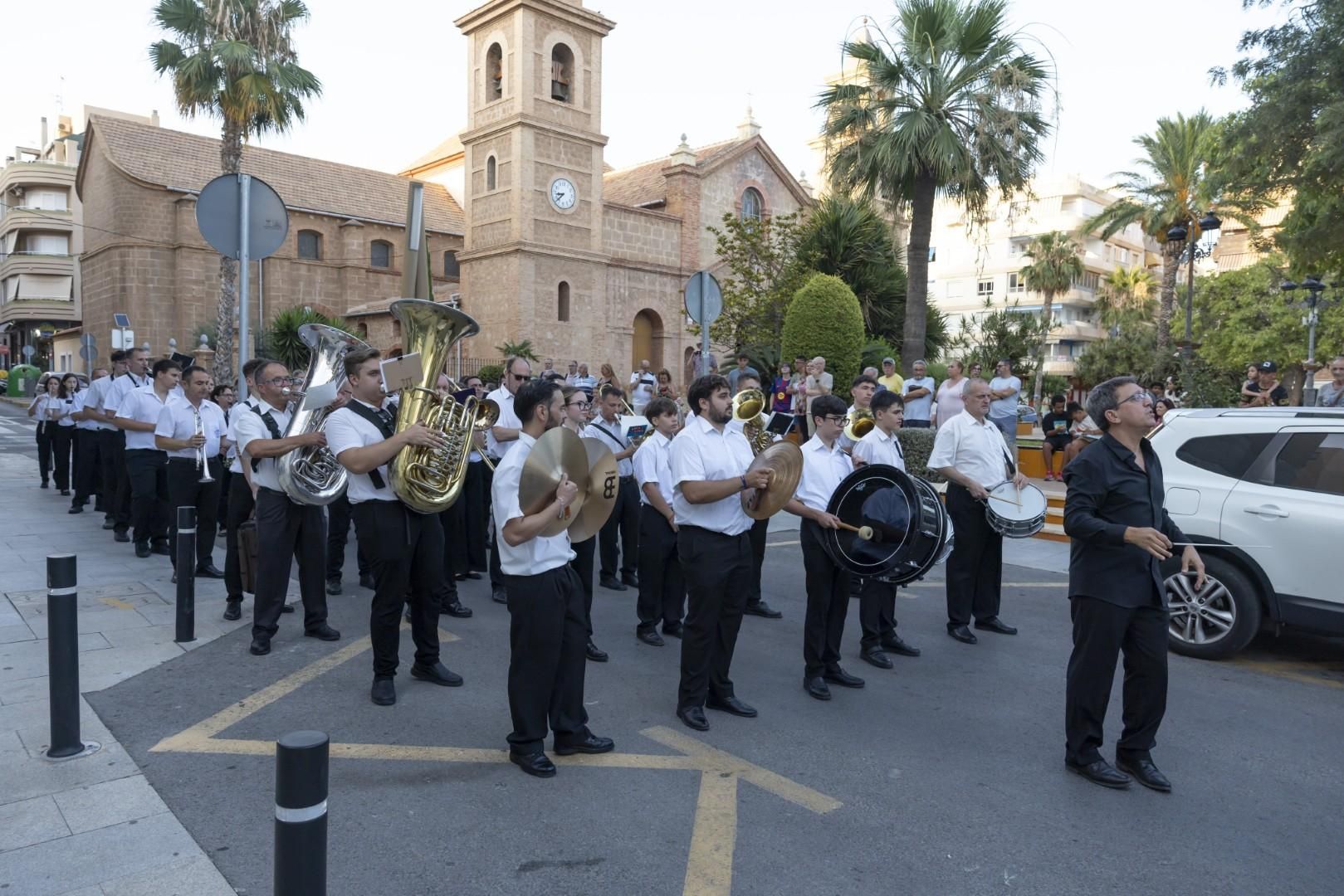 Las bandas de música de Paiporta y Catarroja, protagonistas del Festival Internacional de Bandas Ciudad de Torrevieja