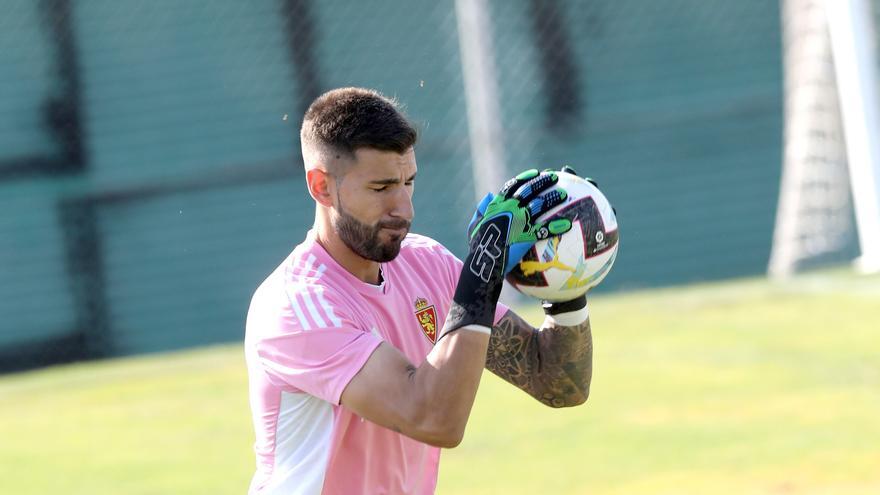 El exzaragocista Álvaro Ratón ficha por un equipo de Primera RFEF, pero no coincidirá con el Real Zaragoza