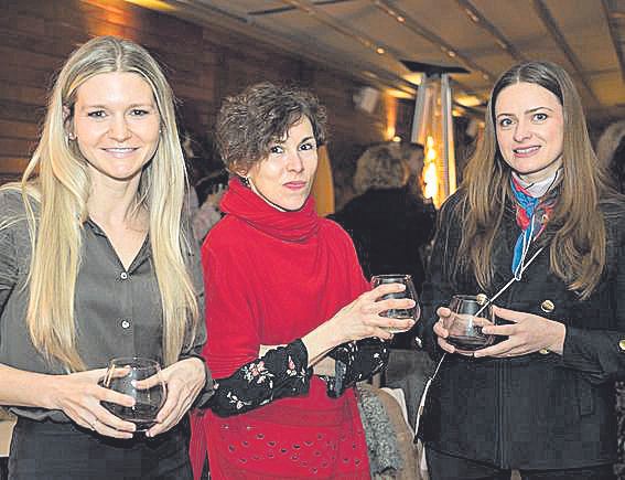 Anna Nilson, Pilar Angulo y Anna Croitor.