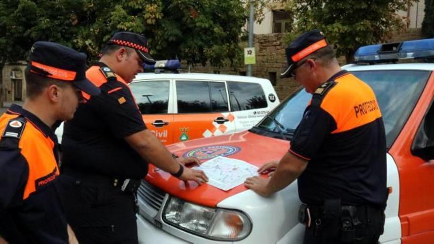 Imatge d&#039;arxiu d&#039;un cos de protecció civil.