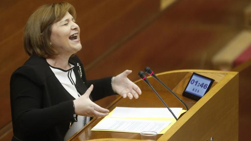 Isabel Bonig, hoy, en el pleno de las Corts Valencianes.