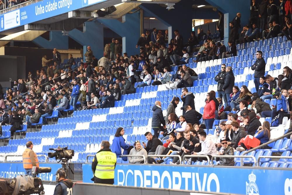 El Dépor cae ante el Villarreal en Riazor