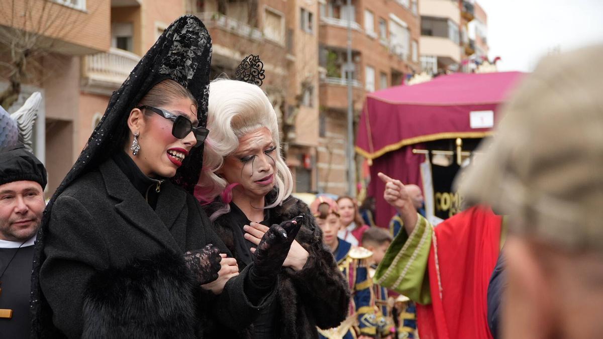 Vídeo  |  Badajoz celebra el Entierro de la Sardina