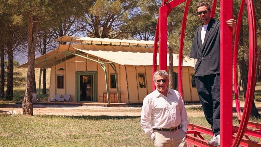 El Pavelló Tropical Fillod reneix entre vinyes en una exposició a l&#039;Empordà