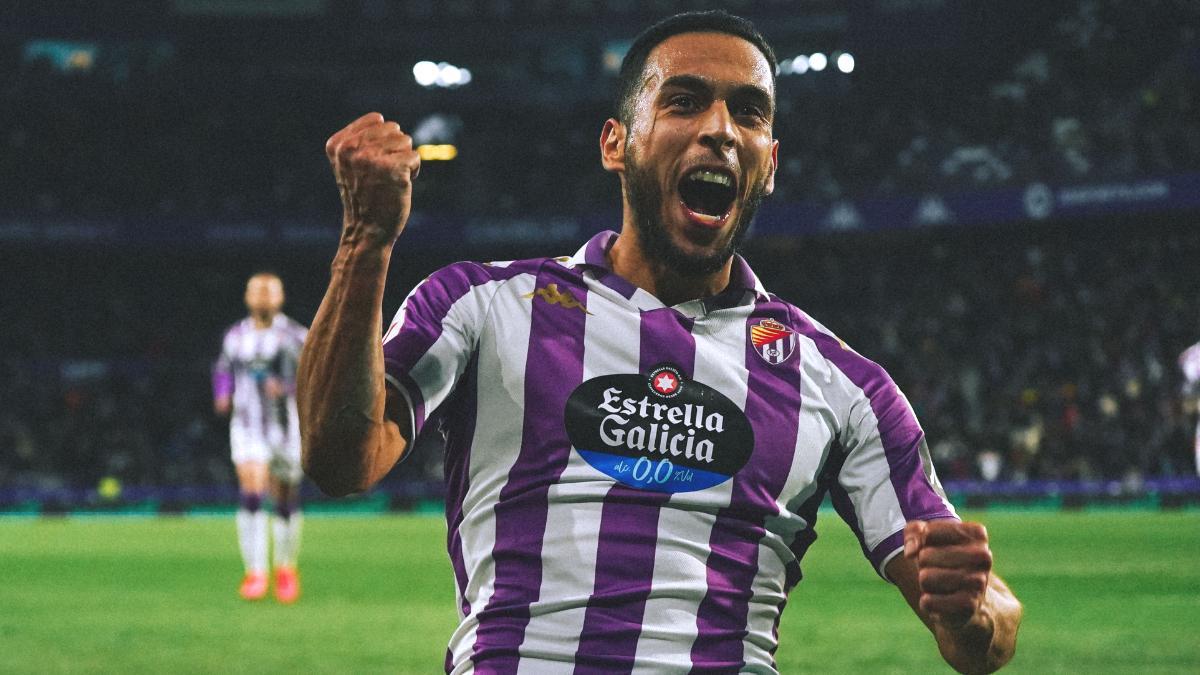 Anuar durante el partido ante el Racing de Santander