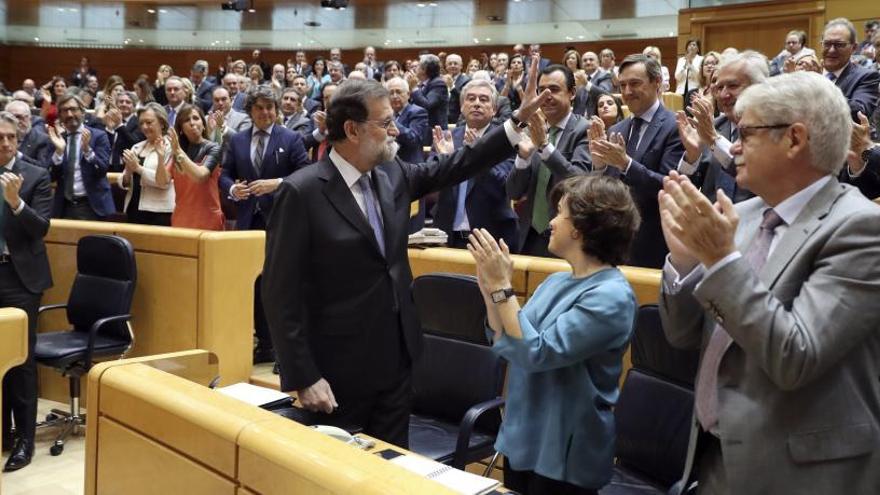 Mariano Rajoy, al término de su intervención en el pleno extraordinario en el que se aprobó la aplicación del 155