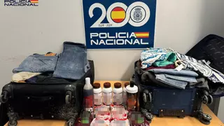 Dos detenidos en la Estació del Nord de Barcelona por llevar 30 kilos de cocaína ocultos en ropa y botes de cacao, café y champú