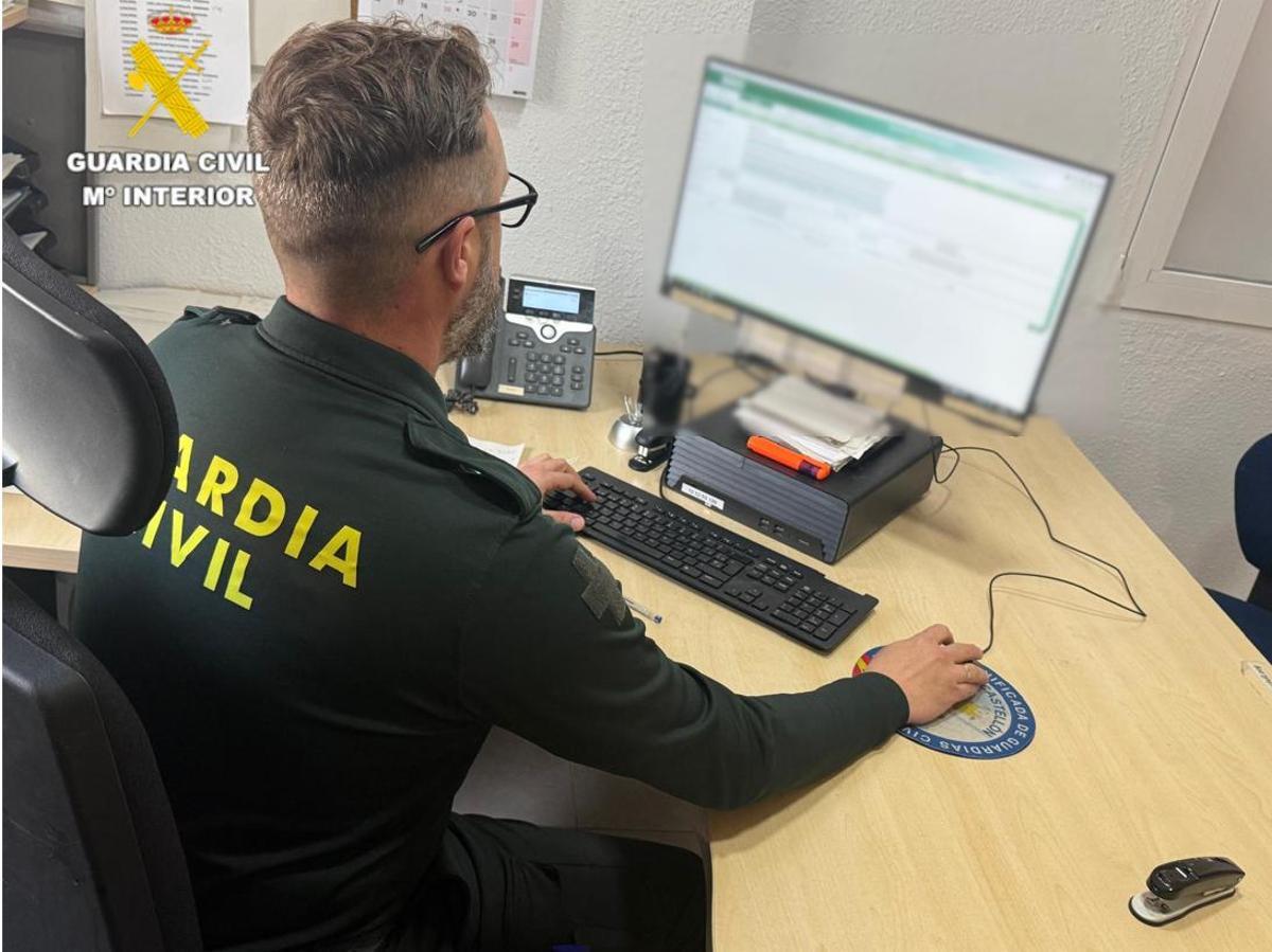 Imagen de archivo de un agente de la Guardia Civil.