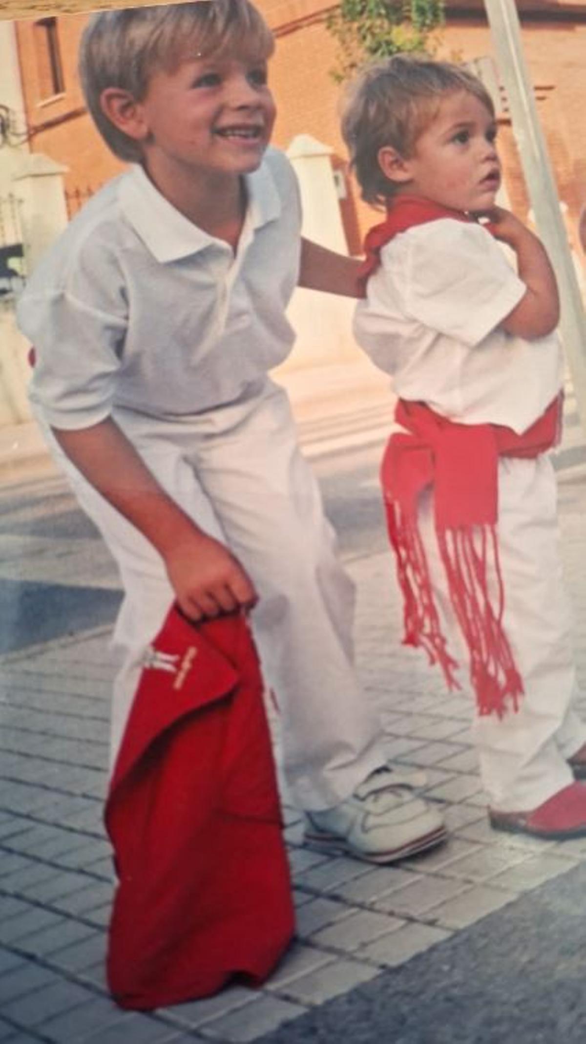 Pablo Ibáñez i Hugo Rincón, en una foto de petits.