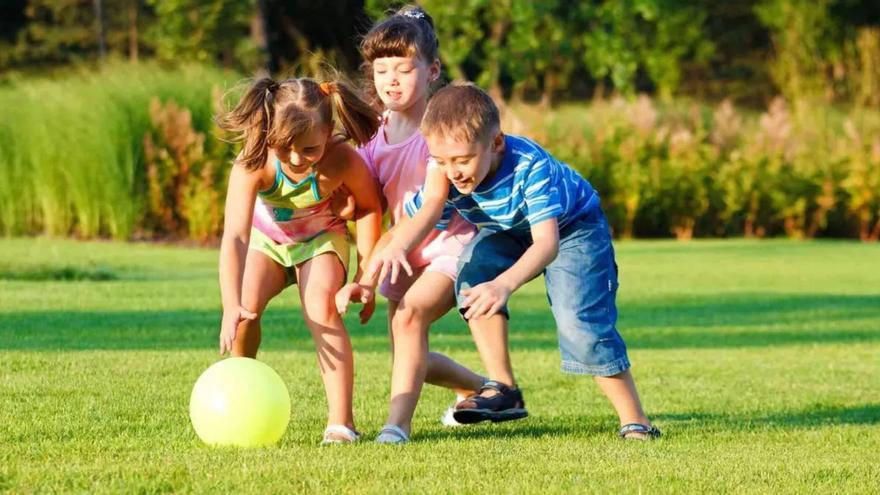 Los niños criados junto a zonas verdes tienen huesos más sanos