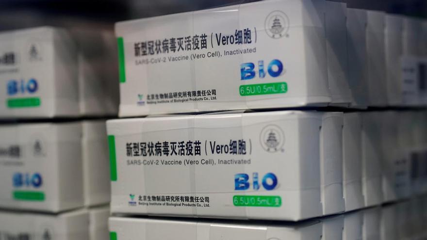 Las falsas vacunas de la mafia china: de suero fisiológico y a altos precios
