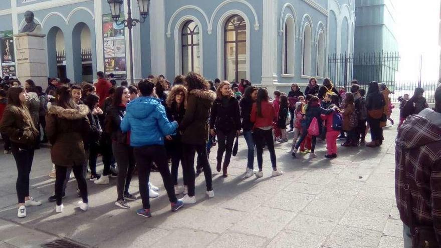 1.500 niños de la provincia llenan el Ramos Carrión