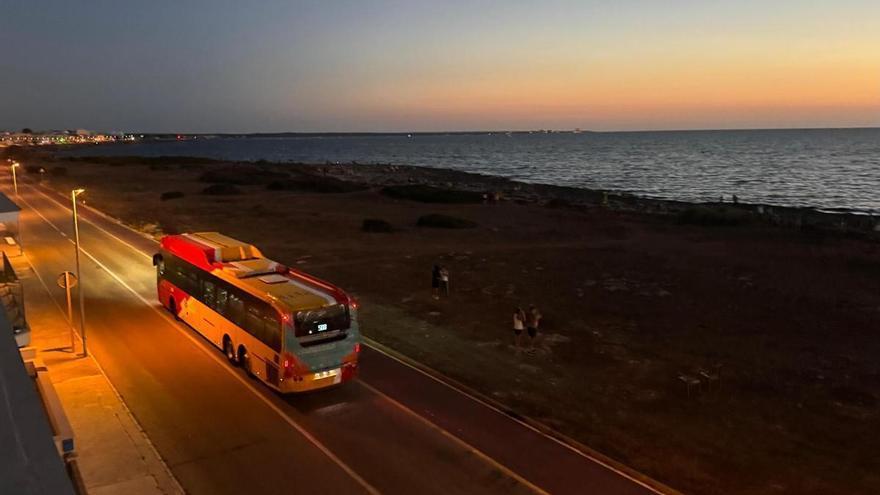 Los usuarios optaron por el transporte público para volver a casa tras presenciar el eclipse en Mallorca