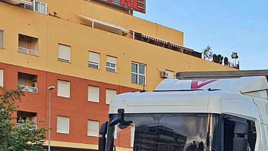 Interceptan un camión en Alzira cuyo conductor superaba la tasa de alcoholemia