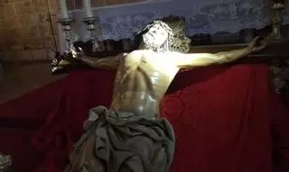 La carcoma ataca al Cristo crucificado de Xàbia