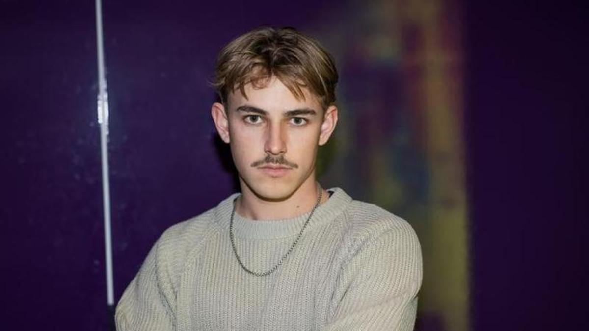 El escritor Nelio Biedermann, autor de 'Lázár'.