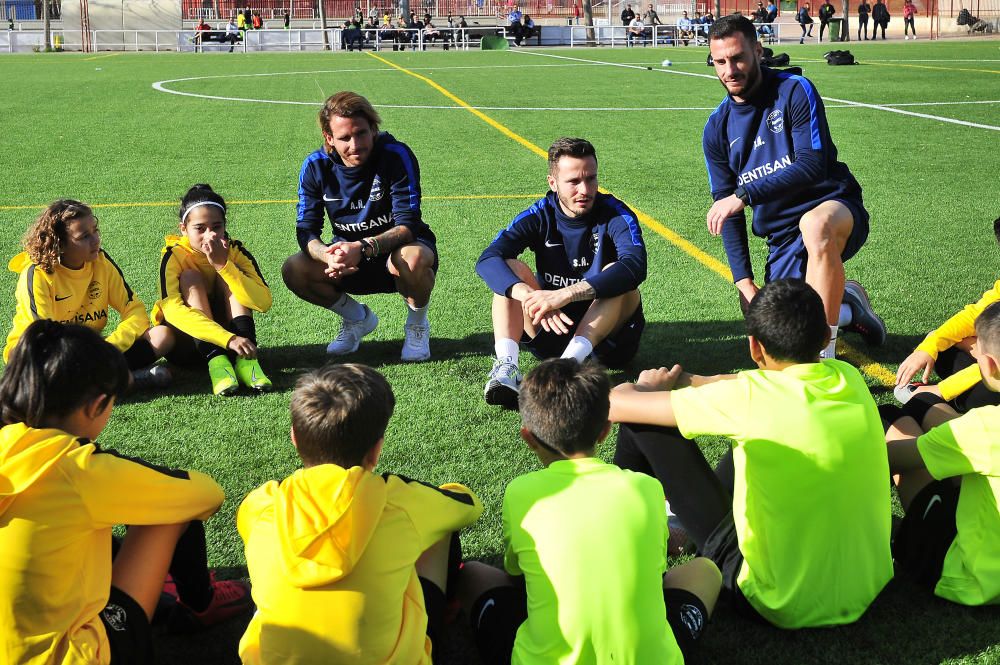 Saúl inicia en Elche el clínic Winter de la Academia Ñíguez Sport