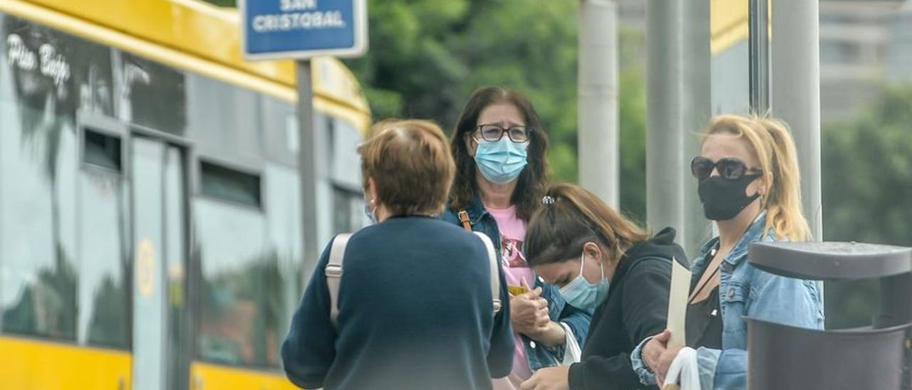 La quinta ola presiona la asistencia sanitaria