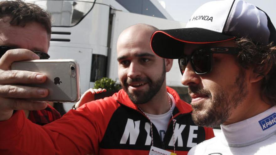 Fernando Alonso: &quot;No me planteo ni un año sabático ni la retirada&quot;