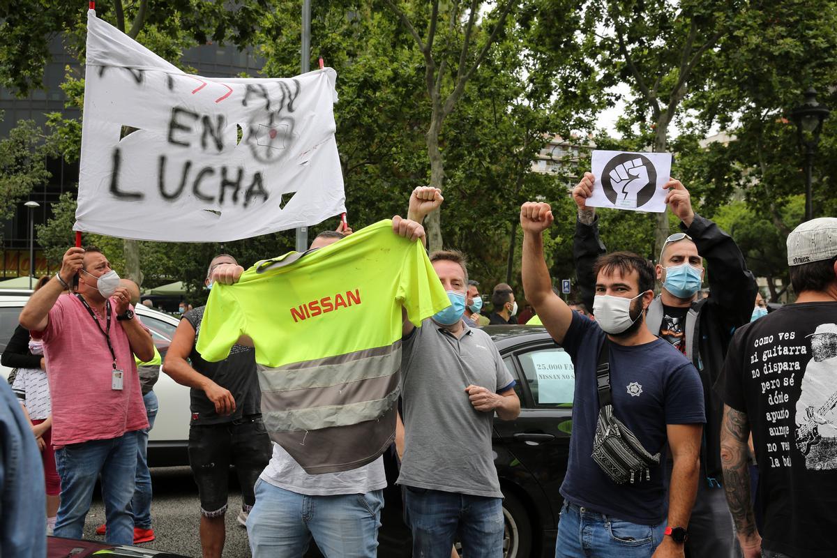 La falta de recanvi per a Nissan inquieta els treballadors, que amenacen amb noves protestes