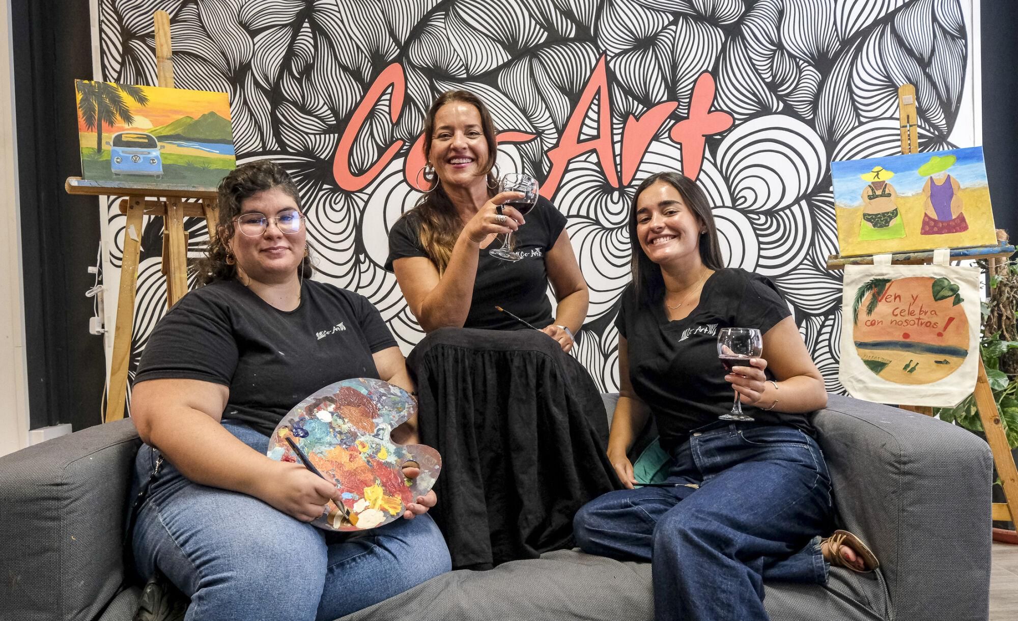 Co-Art, un taller de pintura donde ofrecen una copa de vino