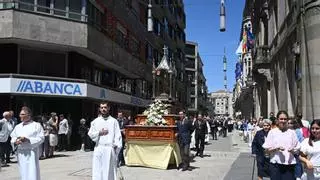 Pontevedra recupera doce imágenes en el Corpus tras más de 30 años