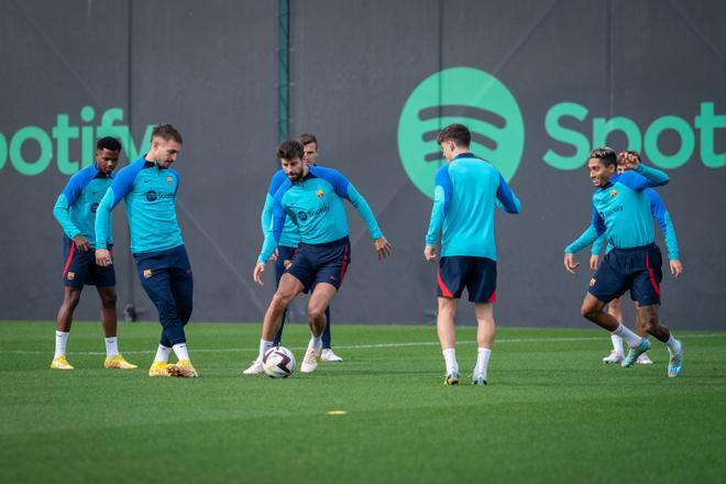 Las imágenes de la despedida de los jugadores del Barça y del último entrenamiento