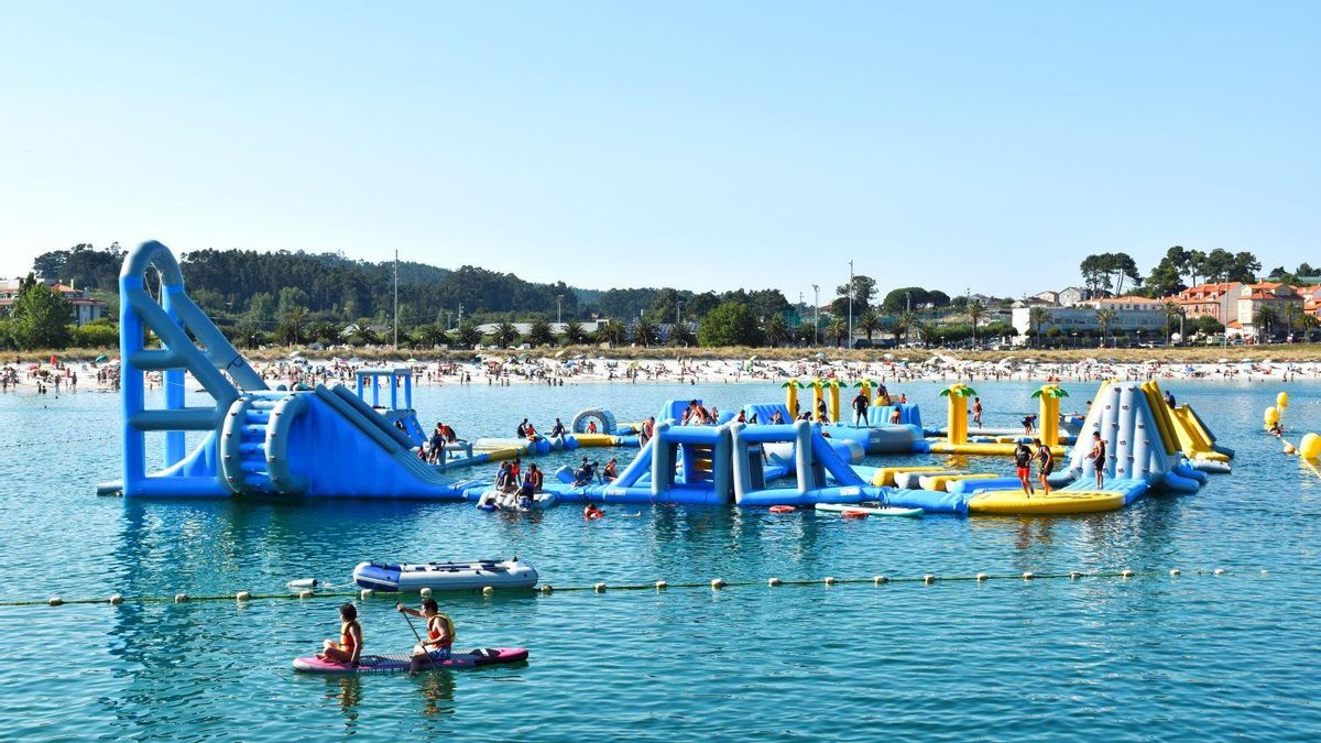 Vista del aquapark Sanxenxo.