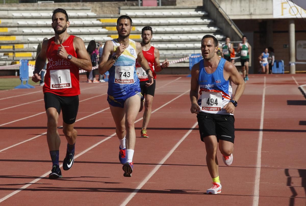 Miguel Espinosa y Marta Polo ganan la carrera popular de Los Califas