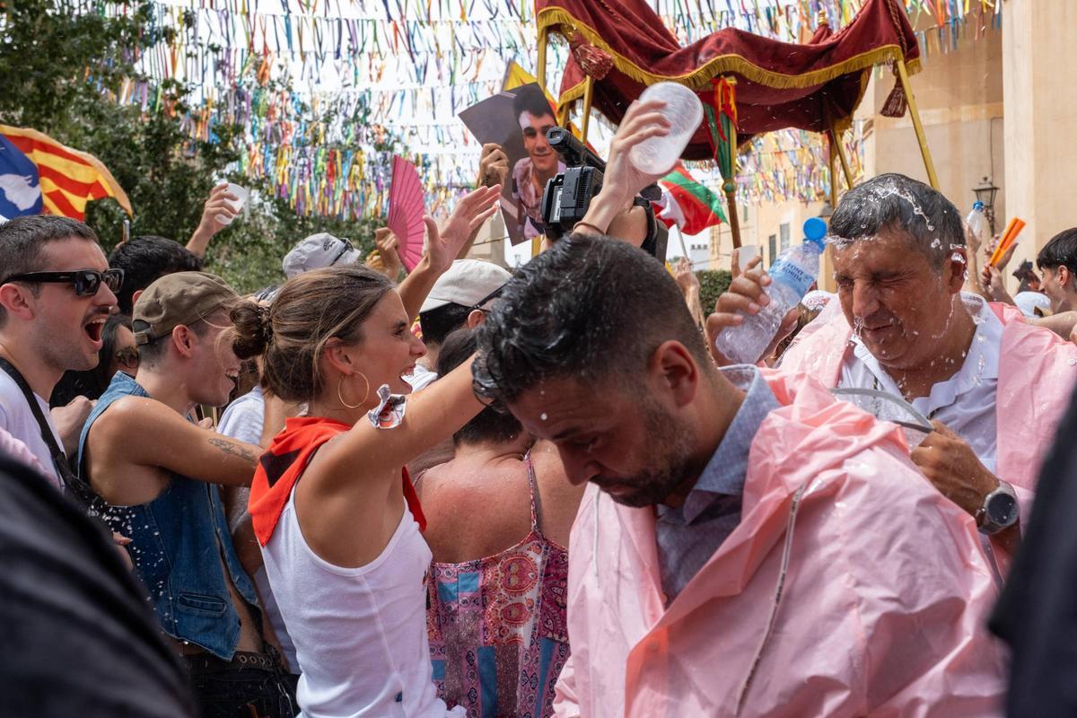 Felanitx disfruta con Sant Agustí y la irreverencia del Cosso Felanitx disfruta con Sant Agustí y la irreverencia del Cosso