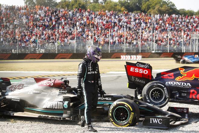 El escalofriante accidente entre Verstappen y Hamilton en Monza