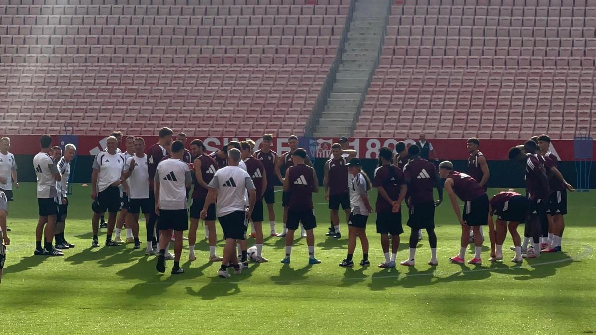 Photo: elcorreoweb.es Rubén Vargas Doubtful for Athletic Club as Sevilla FC Injury List Grows