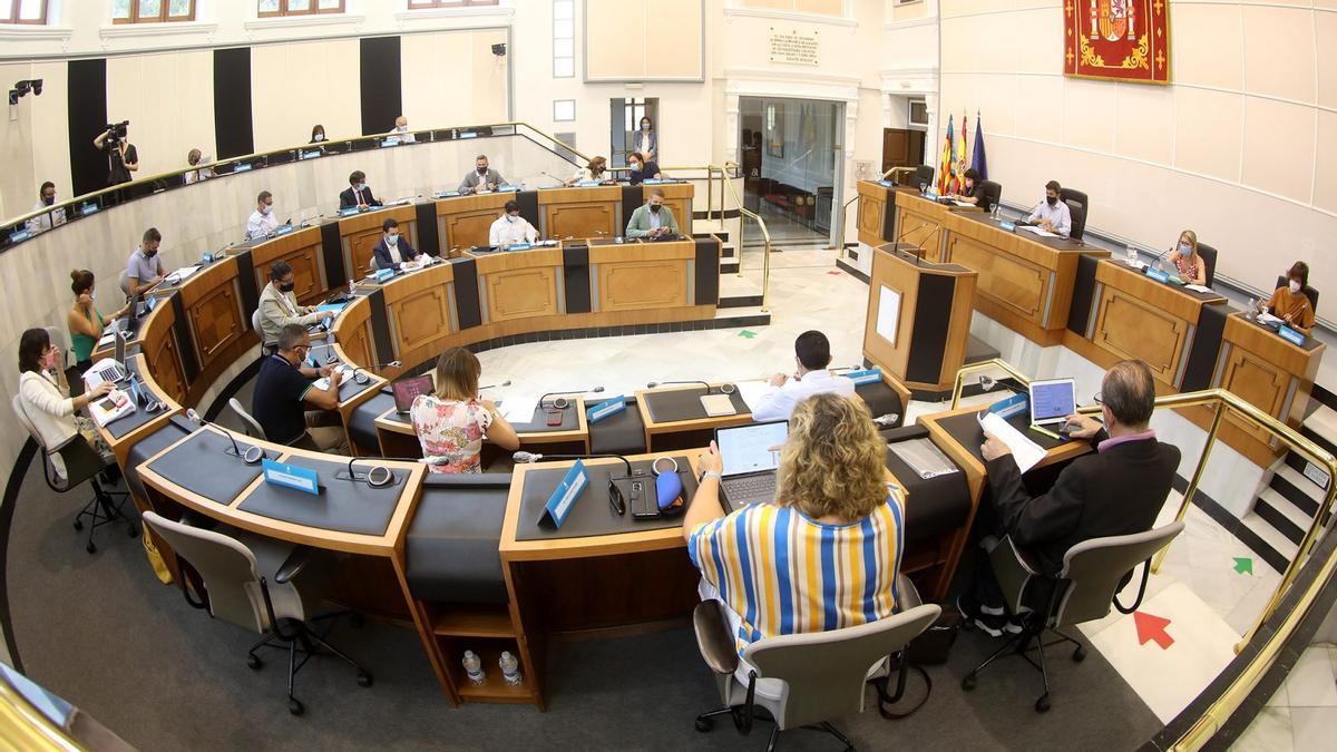 Pleno de la Diputación de Alicante