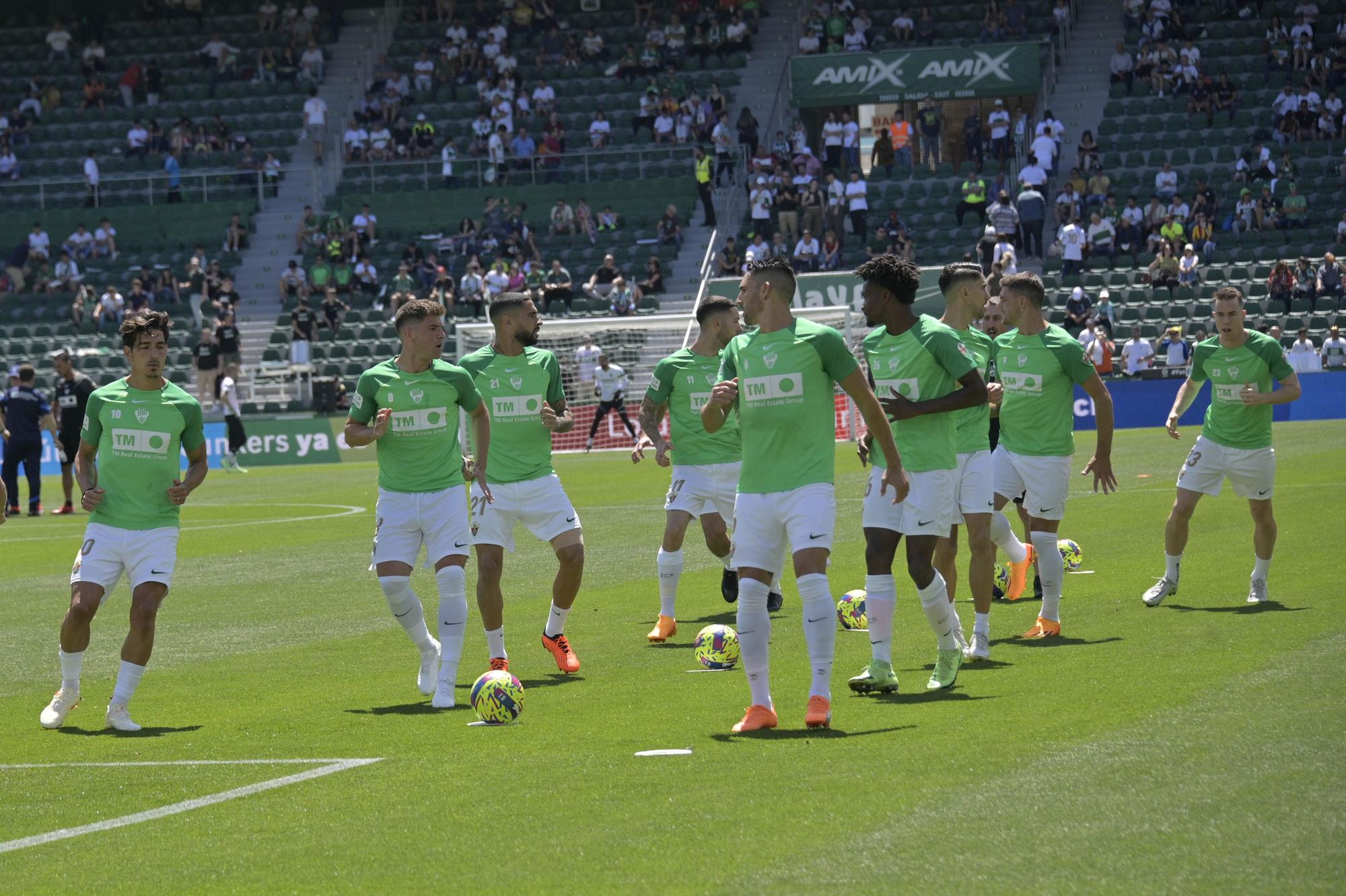 El Elche pone la alfombra al Valencia (0-2)